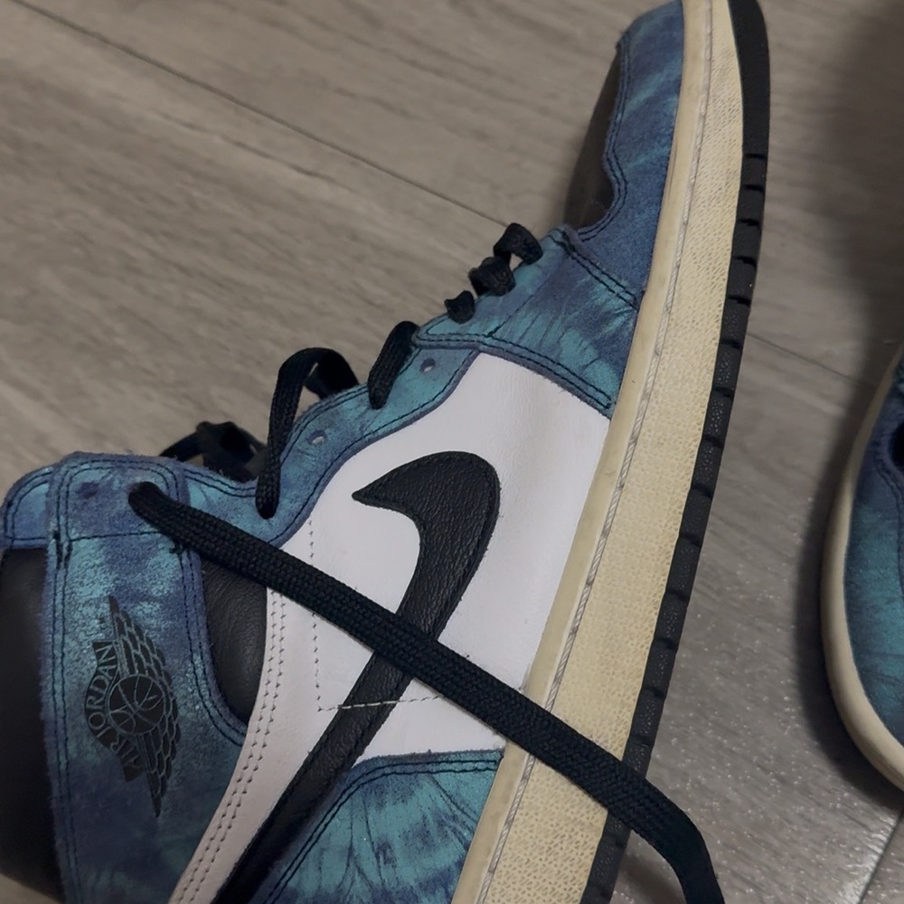 Jordan Teal and White High-Tops